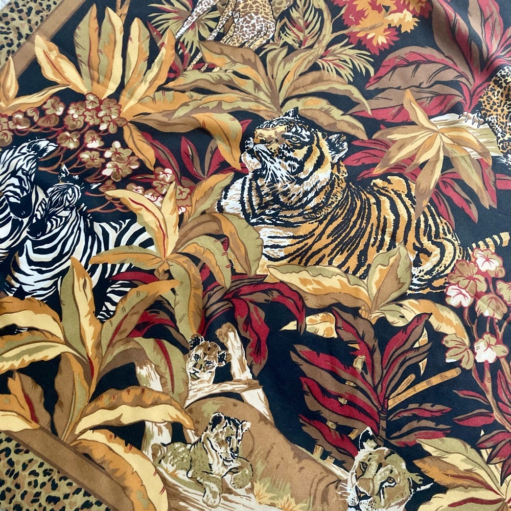 JUNGLE square scarf. Rich , warm colours.